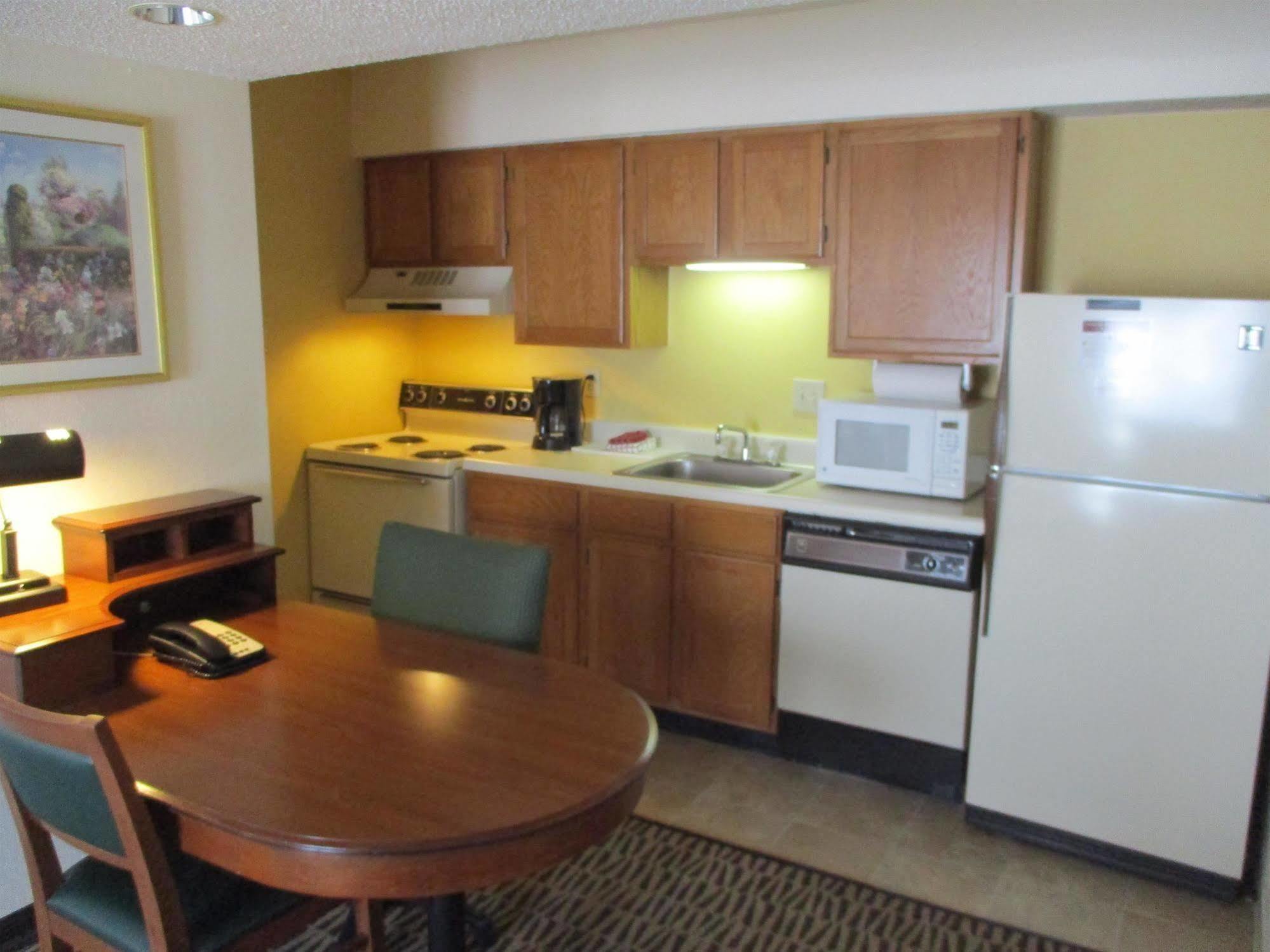Hawthorn Suites By Wyndham Tyler Luaran gambar